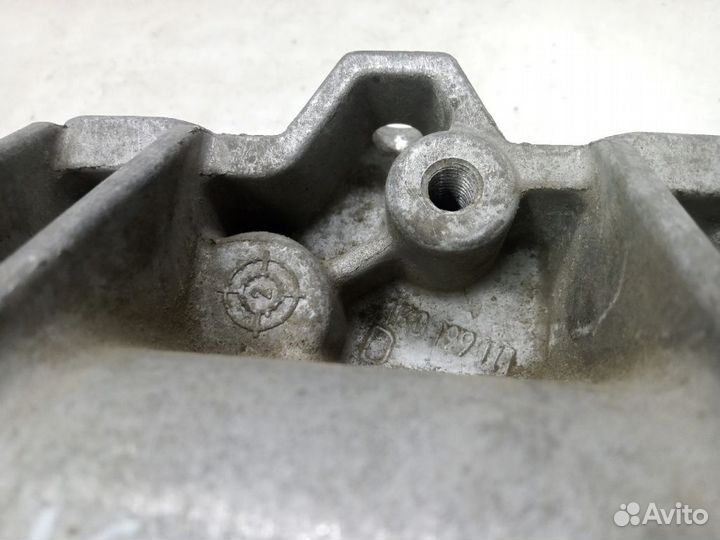 Кронштейн кпп volkswagen golf 6