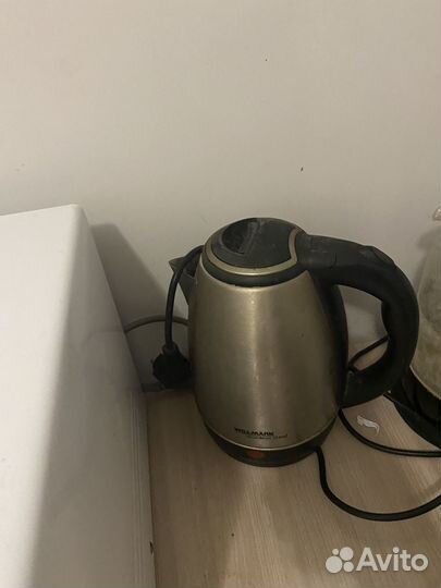 Микроволновая печь Samsung и чайник