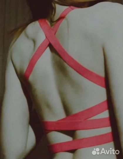 Топ с открытой спиной