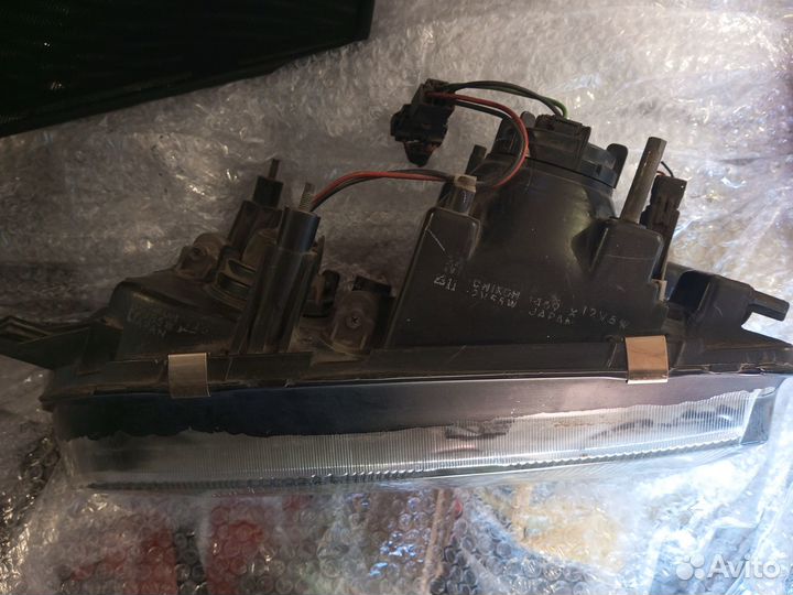 Фара Nissan Skyline R32 (левая)