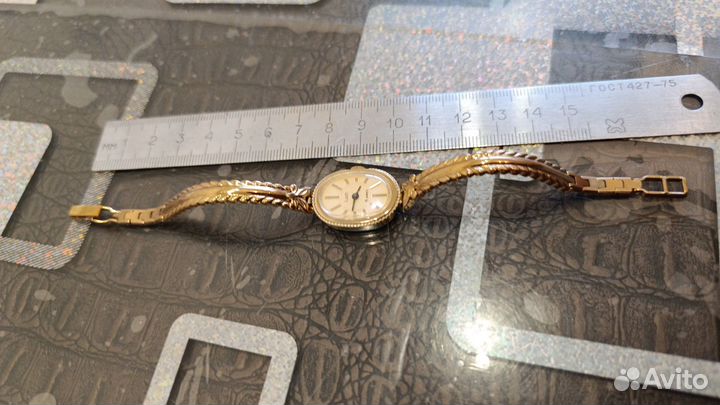 Женские механические часы Луч