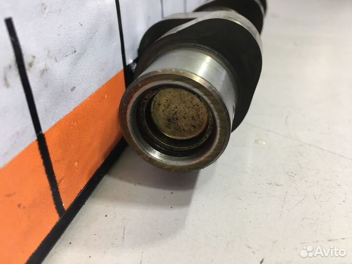 Распредвал Mercedes W208 CLK