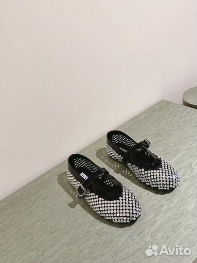 Балетки Alaia