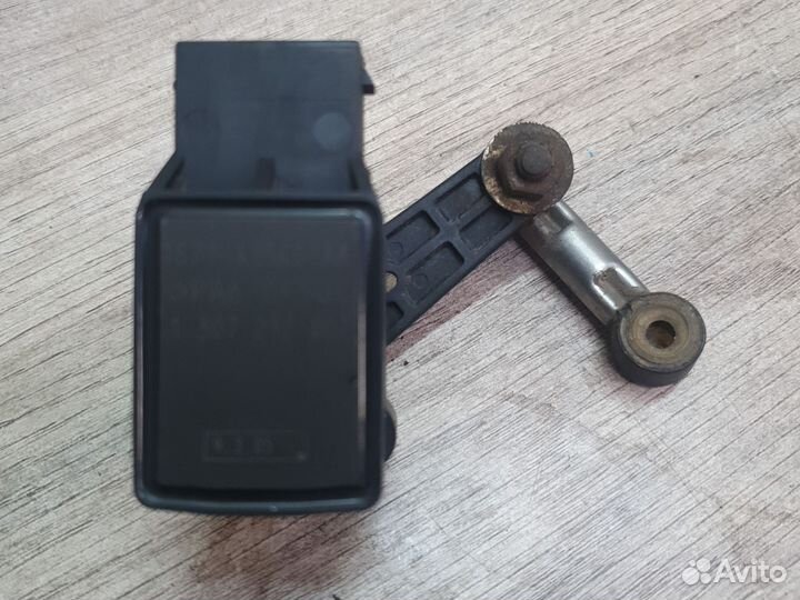 Датчик положения кузова mazda 6 gg