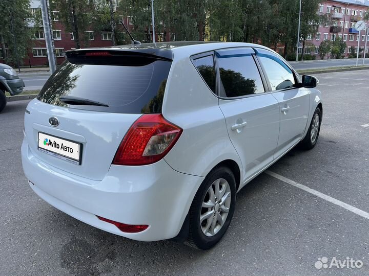 Kia Ceed 1.6 AT, 2011, 157 000 км