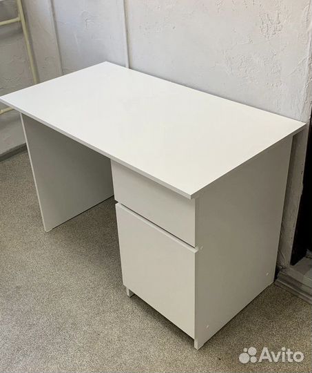 Письменный стол Асти, на 110