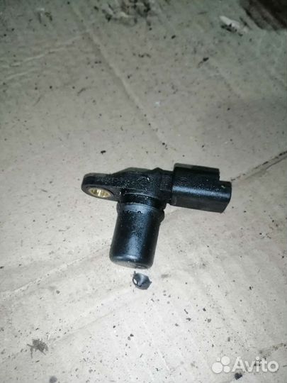Датчик положение распредвала дпрв Renault