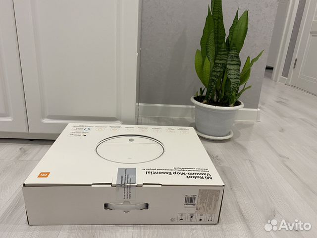 Упаковка от робота-пылесоса Xiaomi