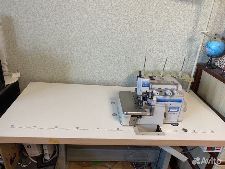 Оверлок промышленный бу