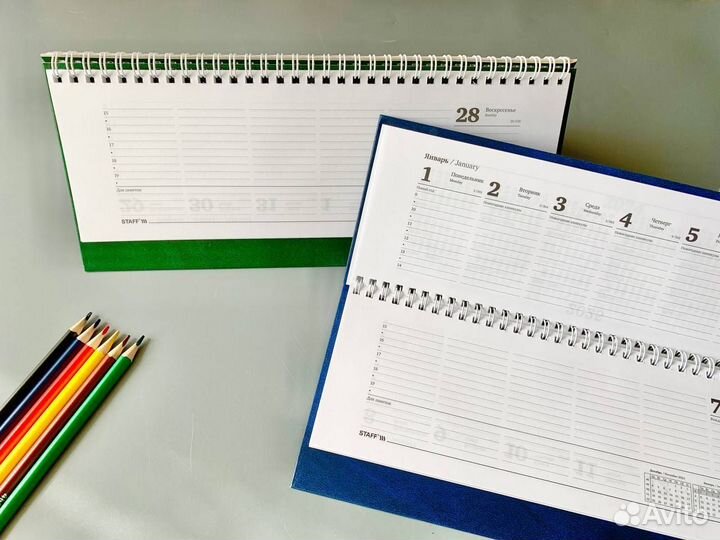 Настольный ежедневник новый датированный 2024