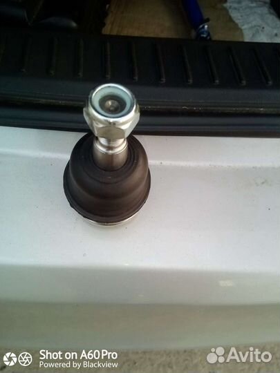 Шаровая опора Митсубиси кольт 6