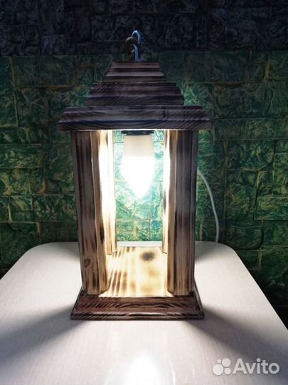 Ночной светильник из дерева