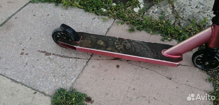 Трюковой самокат