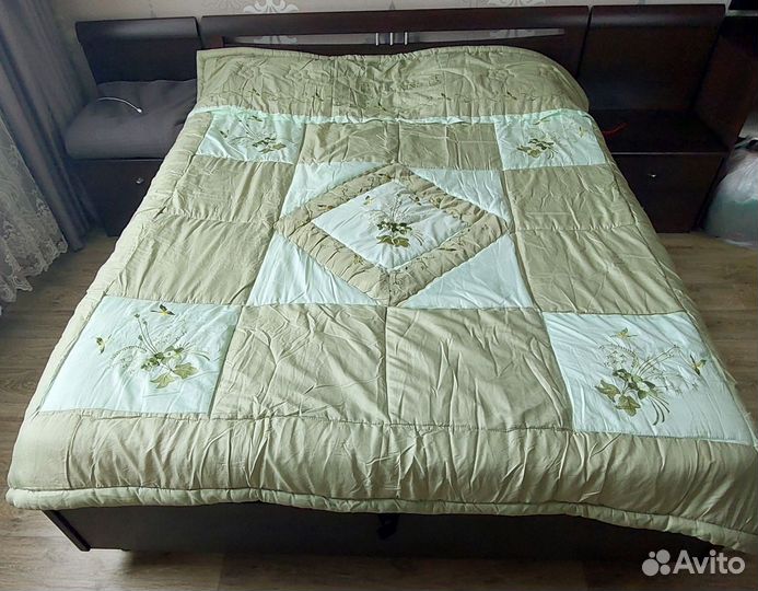 Одеяло двуспальное