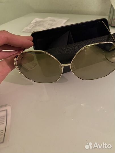 Солнцезащитные очки женские