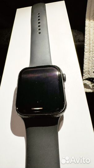 Часы apple watch se 44 mm