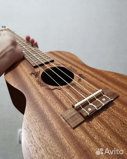 Укулеле Flight NUC 310 новая с чехлом концерт