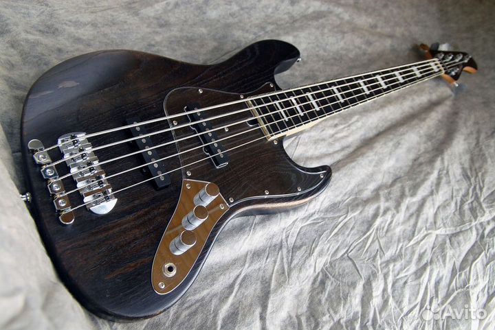 Bacchus Woodline Ash 5 Japan 2010 бас-гитара