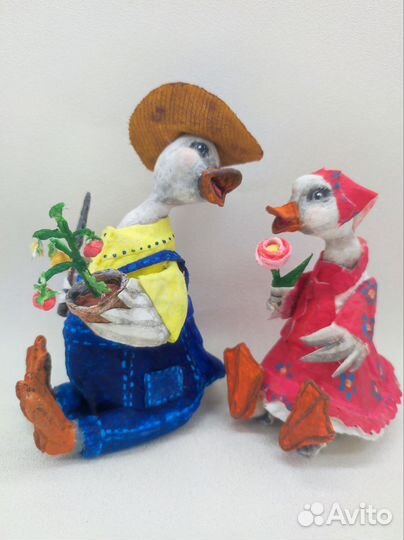 Ватные елочные игрушки: Гусь садовник с подружкой
