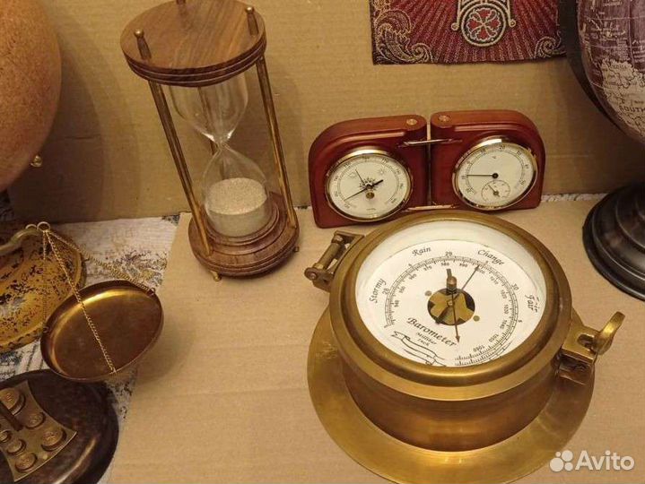 Барометр старинный