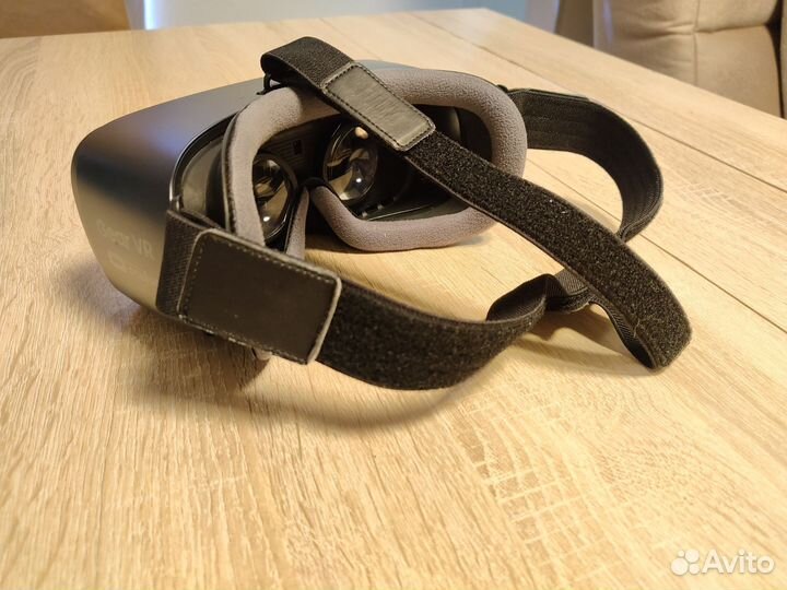 Samsung Gear VR (sm-r323