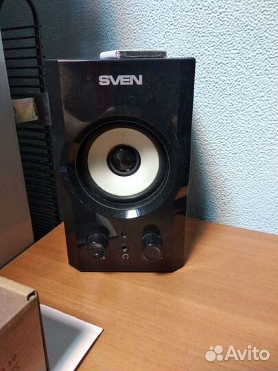 Акустические колонки Sven 2.0 SPS-605