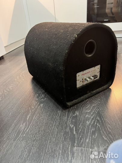 Активный сабвуфер