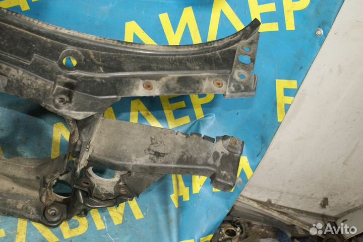 Передняя панель Audi A6 C5