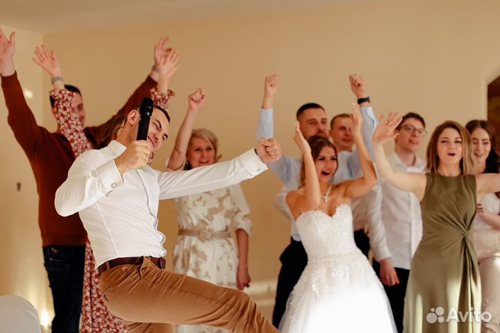 Ведущий на свадьбу