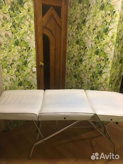 Косметологическое кресло. Кушетка