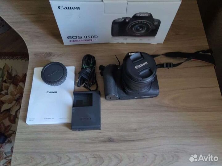 Canon eos 850D