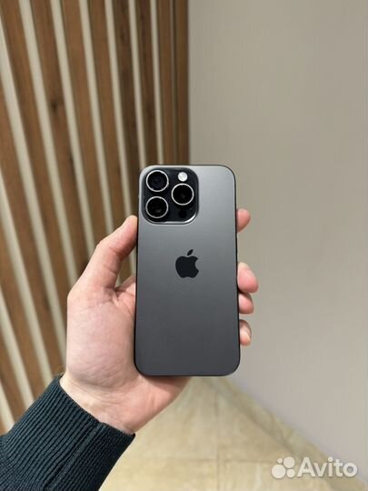 iPhone 15 Pro, 128 ГБ