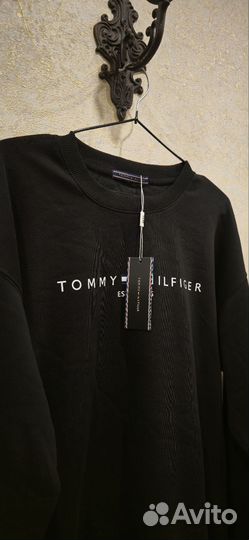 Tommy hilfiger свитшот