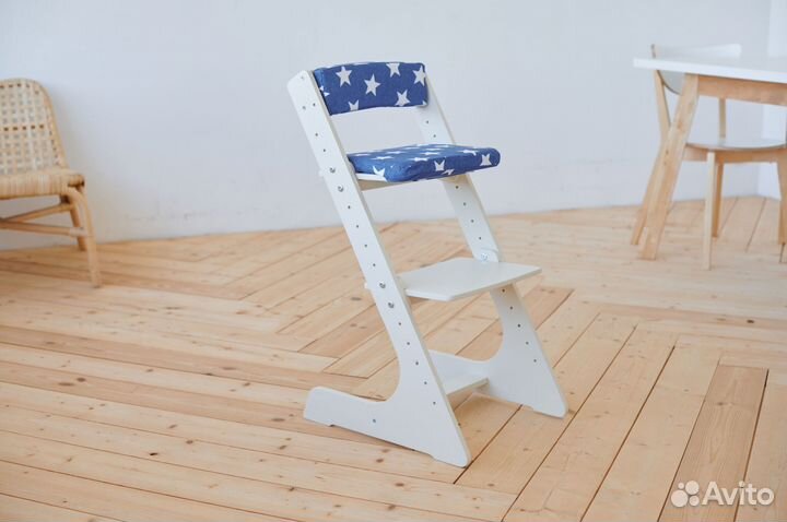 Детский растущий стул