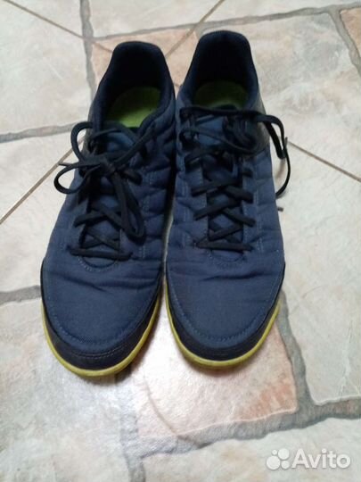 Футбольные бутсы 38 размер