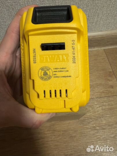 Аккумулятор dewalt 8 а.ч