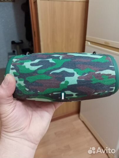 Блютуз колонка jbl