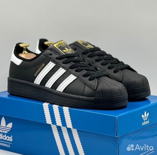 Adidas Superstar в черном цвете