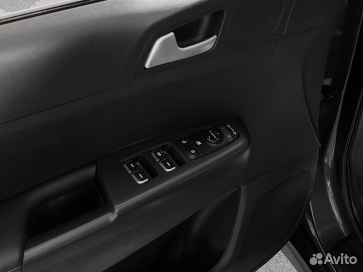 Kia Sportage 2.0 AT, 2017, 76 933 км