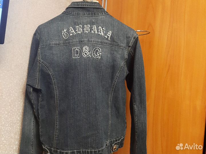 Джинсовая куртка женская р.46-48 dolce gabbana