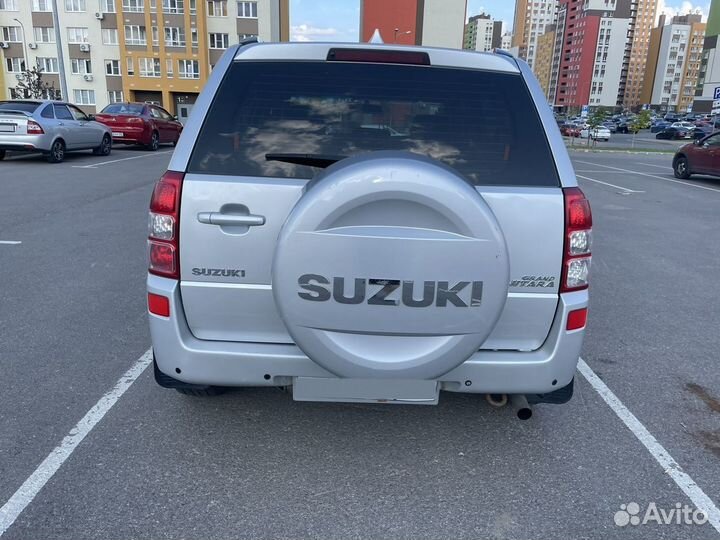 Suzuki Grand Vitara 2.0 AT, 2007, 261 450 км