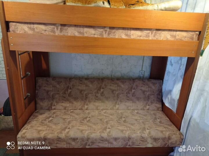 Двухъярусная кровать с диваном бу