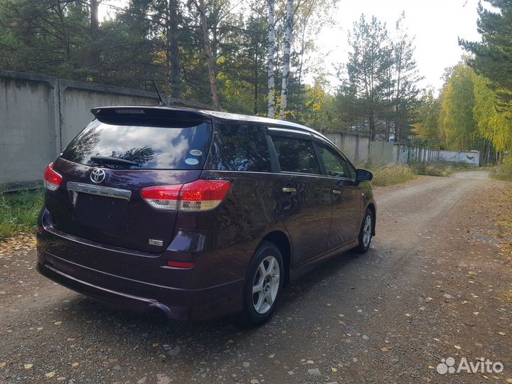 Toyota Wish 1.8 CVT, 2010, 147 000 км