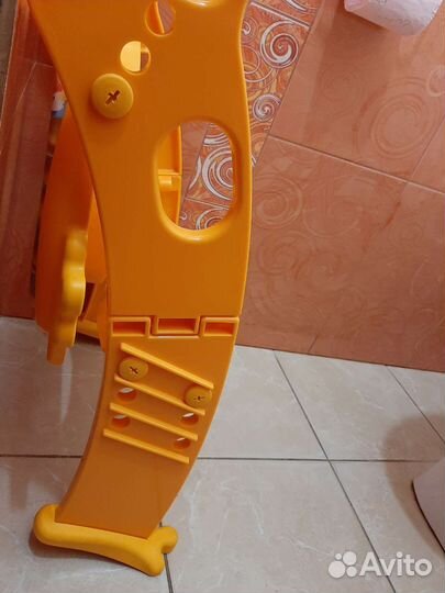 Детское сиденье для унитаза со ступенькой