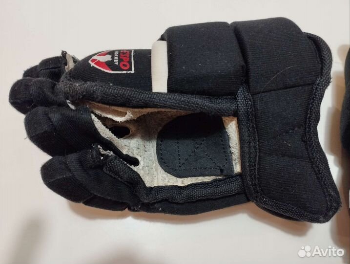 Краги (перчатки) хоккейные 9 размера