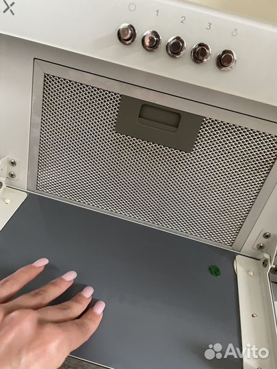 Вытяжка Lex GS bloc light 600 белая