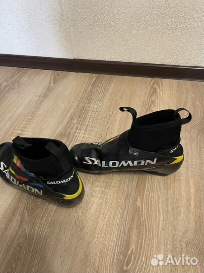 Лыжные ботинки