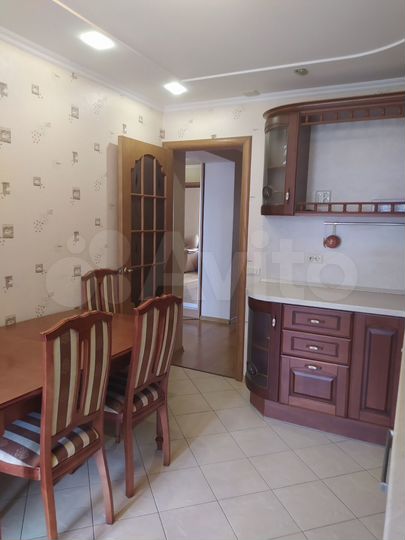 2-к. квартира, 62,4 м², 8/10 эт.