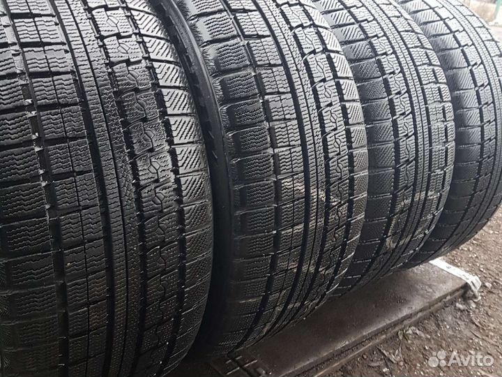 Nitto NT90W 275/40 R20