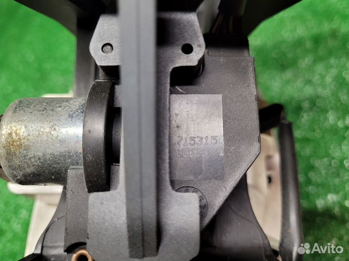 Селектор АКПП Toyota Auris